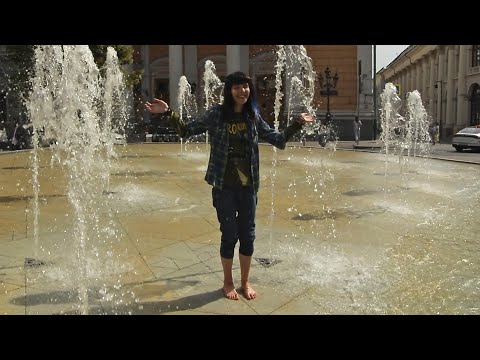 Girls, summer and brodilki in the fountain Ruble! / Девушки, лето и бродилки в фонтане Рубль!