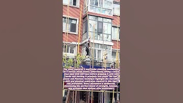 Iron Grip: The Stunning Strength of Scaffold Workers