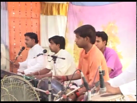 Moye to pyari lage barsane ki galiya by   brij bihari ji maharaj