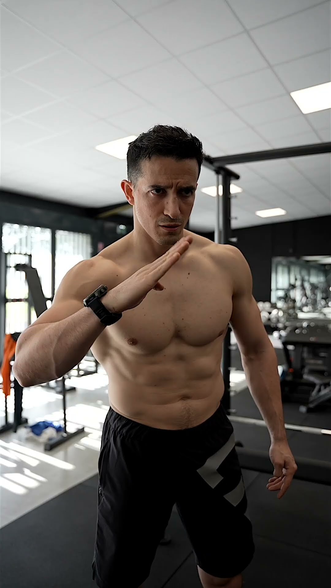 Best back exercises !! ? (cable pull over tutorial)