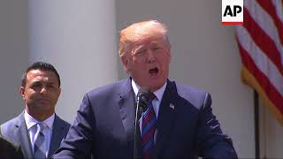 Trump touts benefits to US workers from tax cuts
