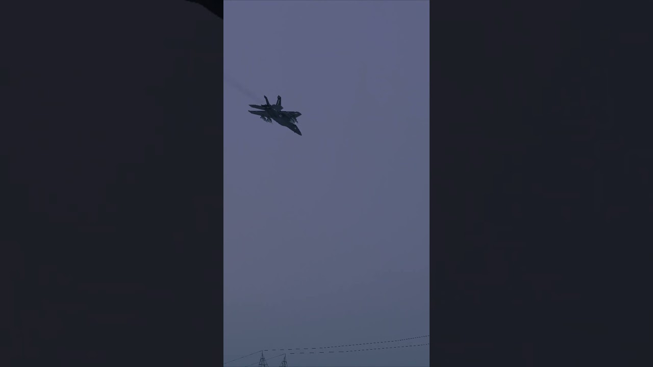 Russian anti-aircraft guns try to shoot down US fighter jets, here's what happens! 