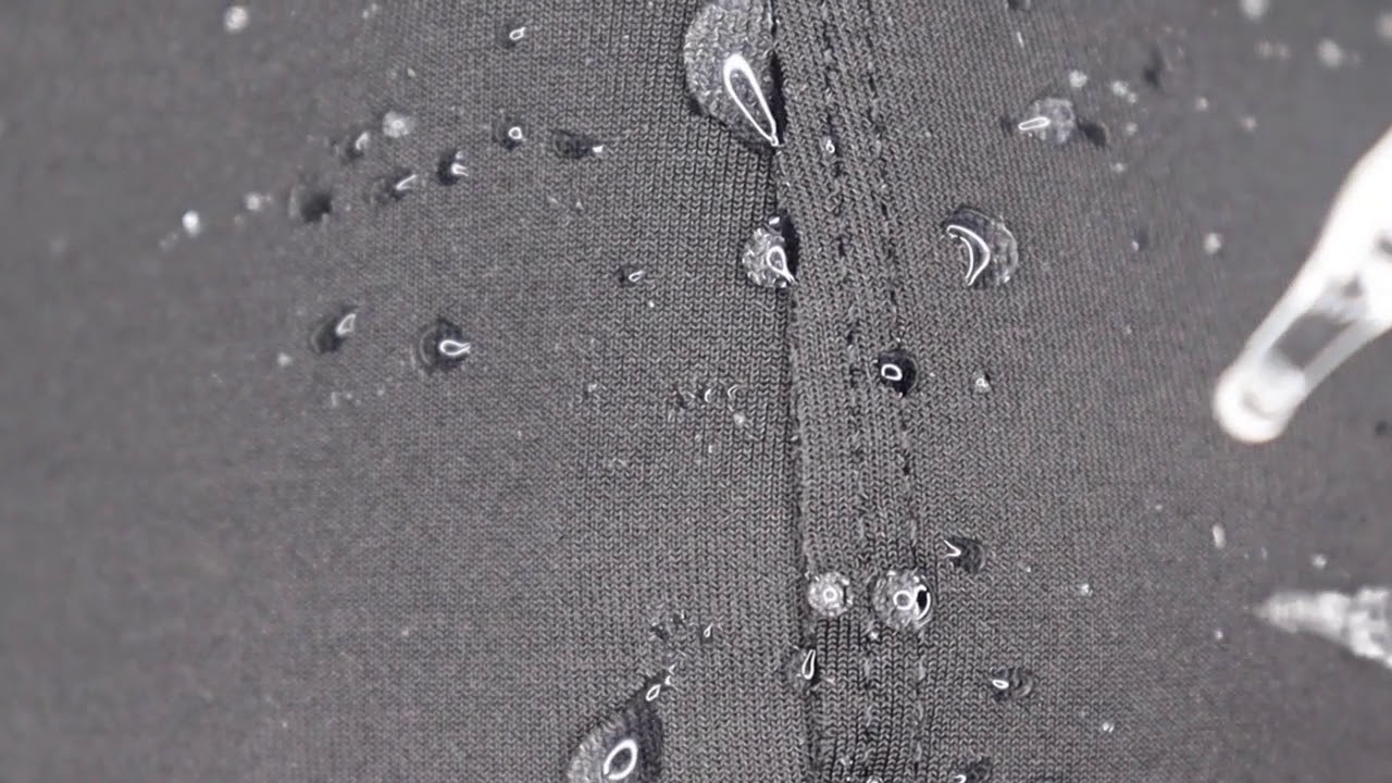 Maskonic Reusable Mask - Water Repellency Demo