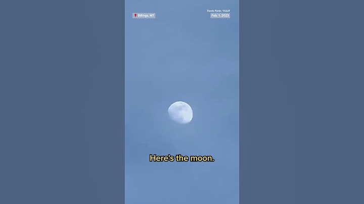 Video may show suspected #Chinese #spy balloon over #US