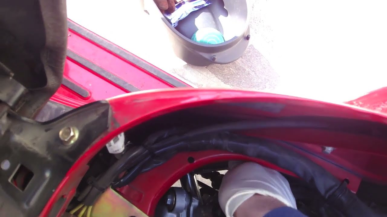 SCARICA VESPA LX 125 BATTERIA