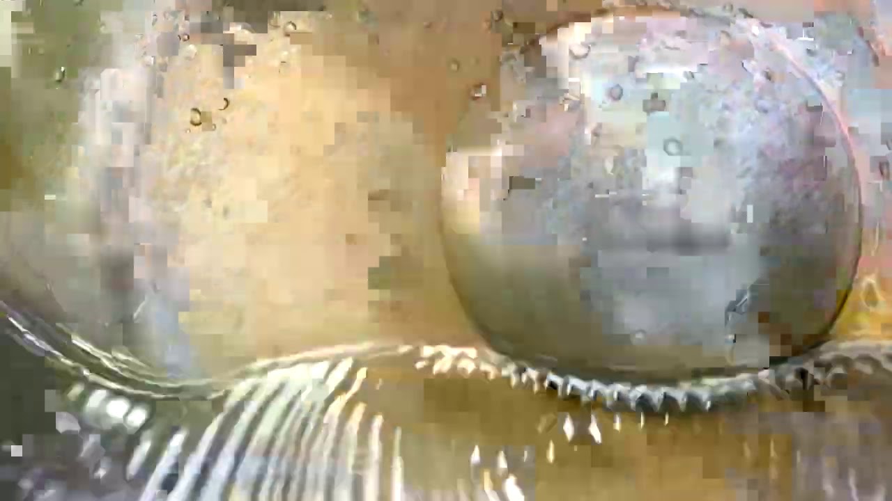 Handpan Sound Waves on Water 💦 😳 💦