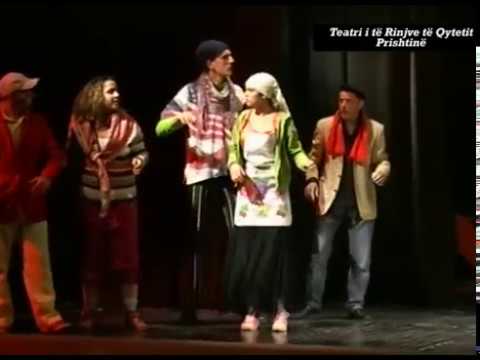 komedia-ali-hoxha-hoxhe-alia-2---trqp-teatri-i-të-rinjve-të-qytetit-prishtinë