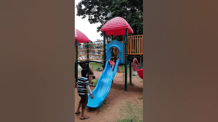 Jr KVR slo mo. slider at Maytas Tot Lot