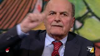 L'intervista a Pier Luigi Bersani: "Caso Scurati, Meloni ha risposto con argomenti manganello"