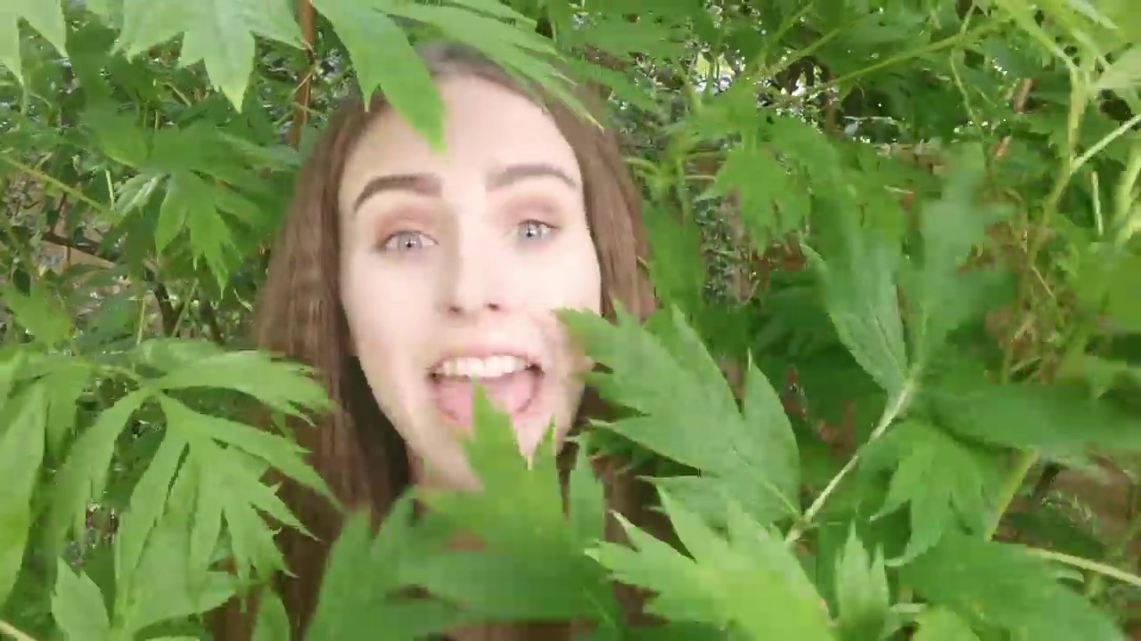 miscast holly hood you re welcome youtube miscast holly hood you re welcome youtube