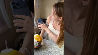 Распаковка 17 pro max в плацкарте 🤪