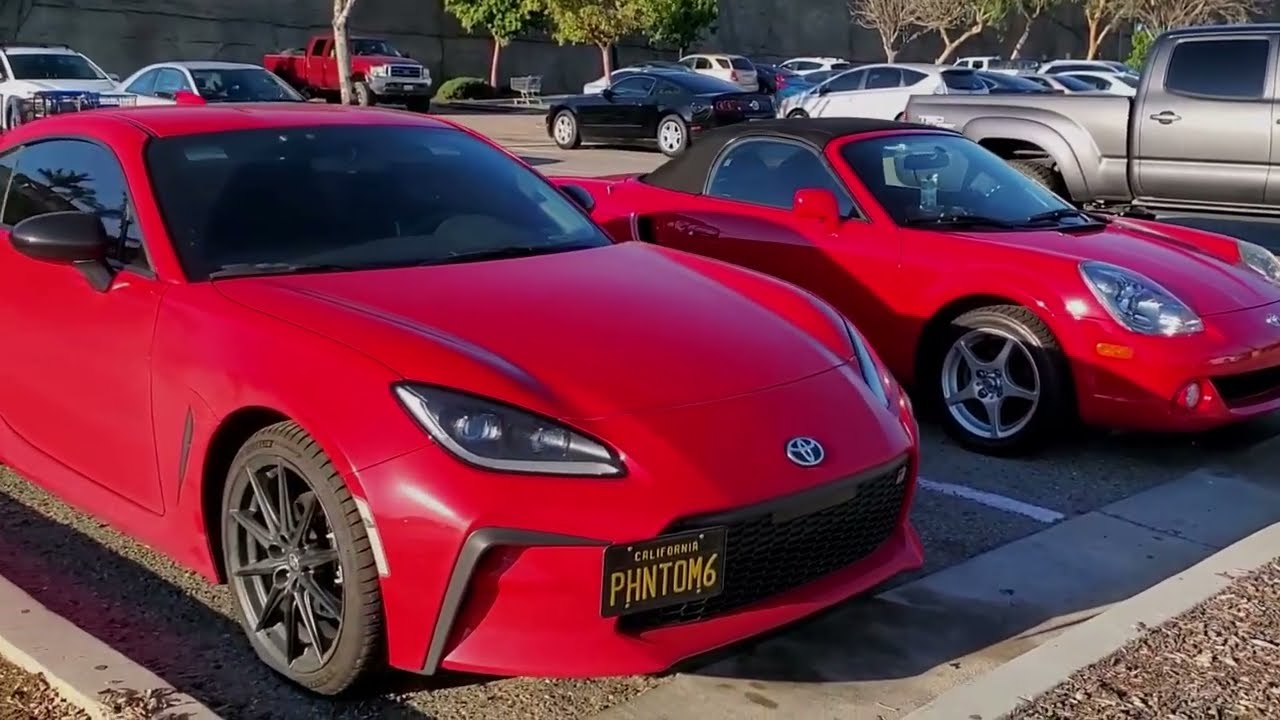 Toyota GR86 or MR-2 Spyder | Should I trade up? - YouTube