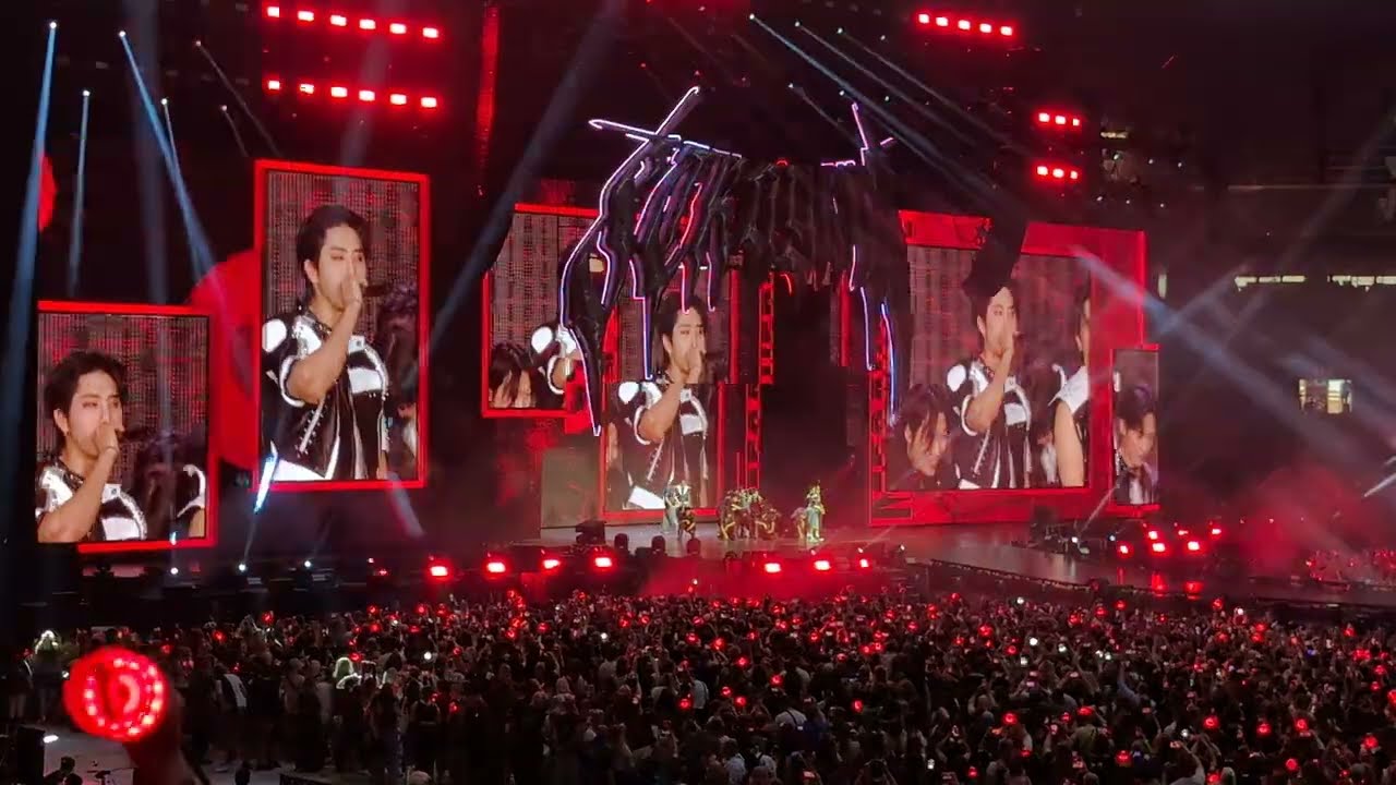Stray Kids - MEGAVERSE + MANIAC [DominATE] AMSTERDAM 110725