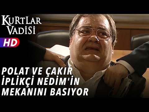 Polat ve Çakır İplikçi Nedim'in Mekanını Basıyor - Kurtlar Vadisi | 19.Bölüm