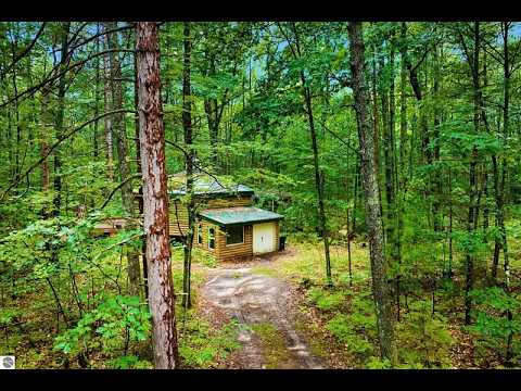 1825 Anita Road, Kalkaska, MI home video tour