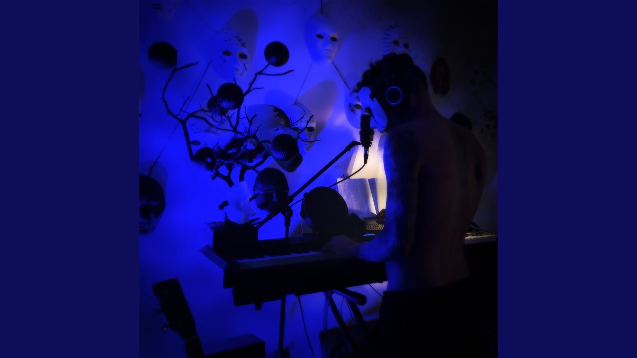 Guarda Drained (Stripped) su YouTube Guarda Drained (Stripped) su YouTube