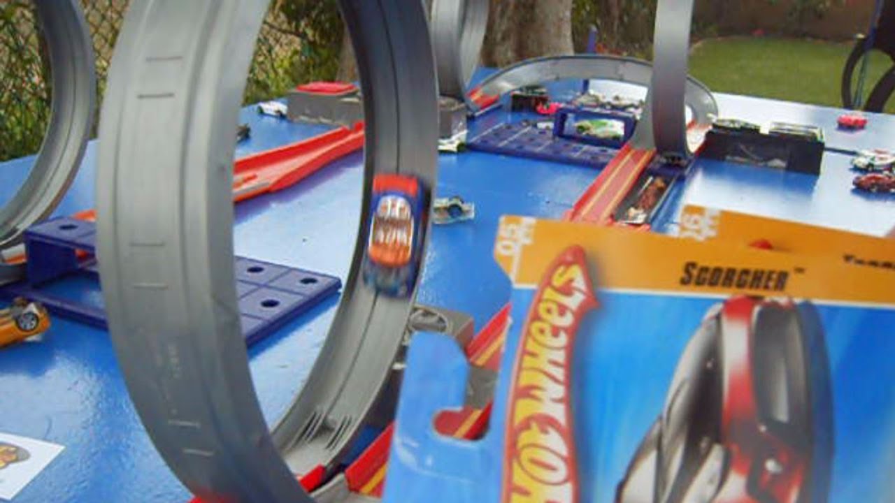 OOPS! Scorcher and Torque Twister Track Testing Downhill Racing Hot Wheels Track