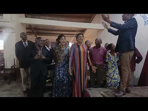 Chorale Suivre La Lumière Nganyi Udi Kayi Mumanye Bu Mua Kakengeshabu Yobo Dim10 Août 2025 11h43