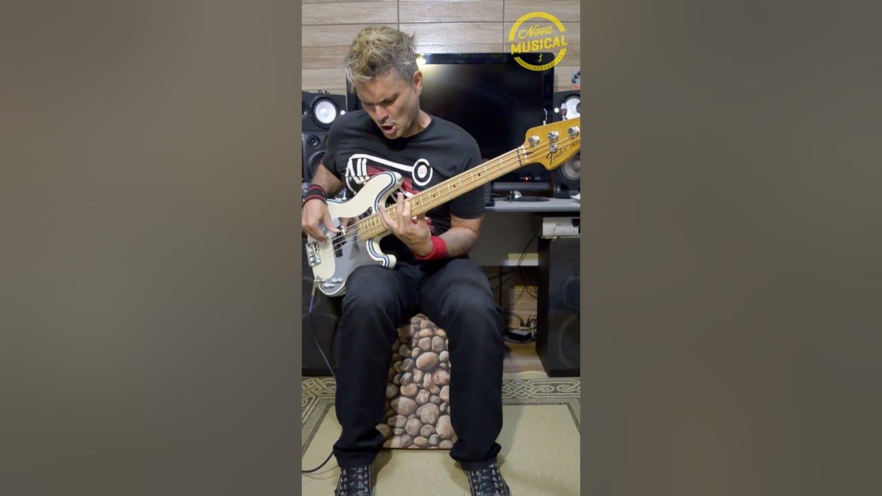 Qual Baixo Steve Harris usa? Iron Maiden Phantom of the Opera (Bass Cover)