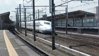 230408_116 掛川駅を通過する東海道新幹線N700系 J9編成(N700S)