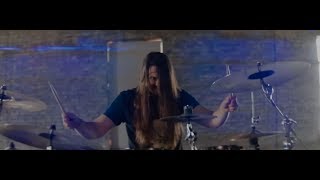 War of Ages - Miles Apart (Legendado)