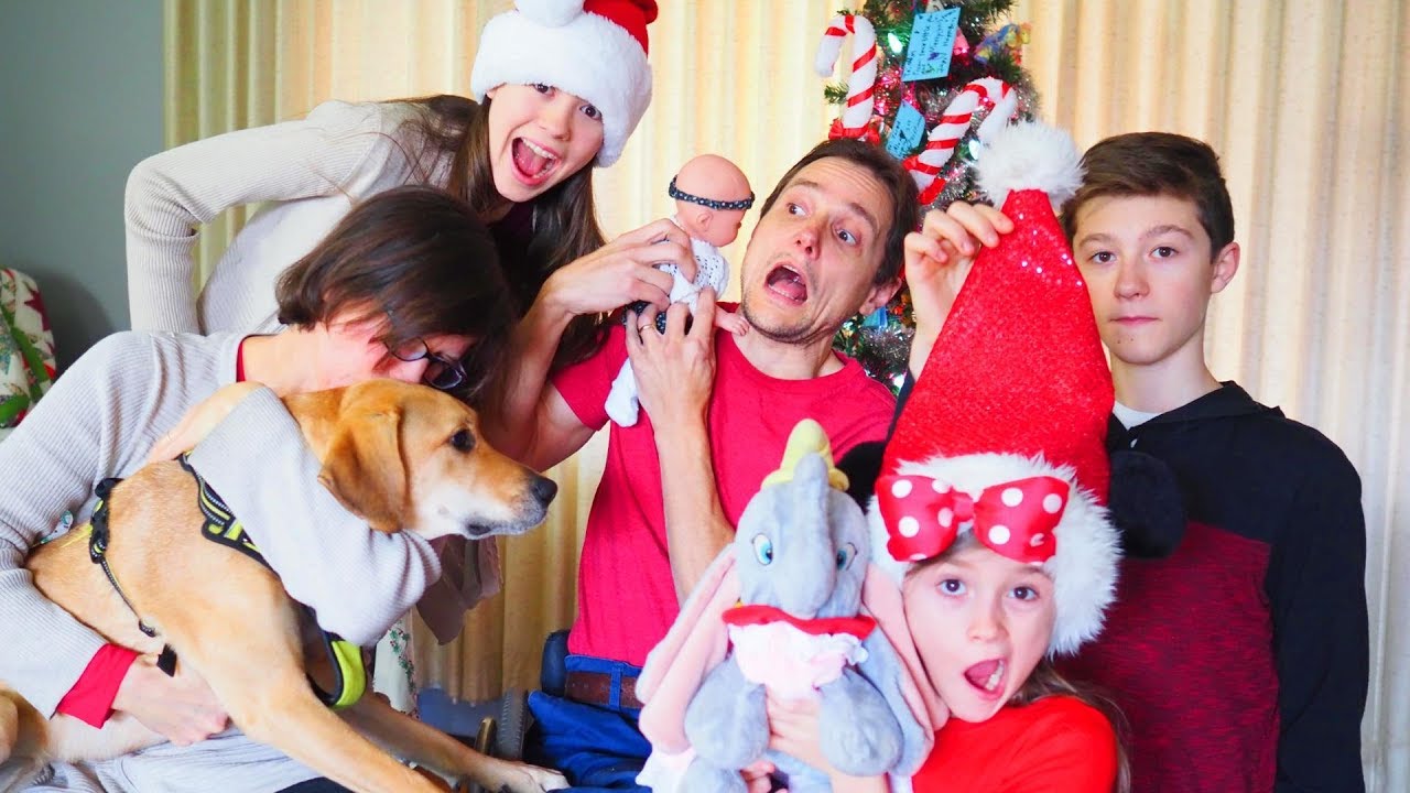 It's CHRISTMAS | Presents, Stockings and Fun!! - YouTube