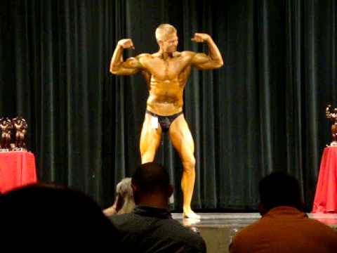 Carl Sievert's Mr. Natural Minnesota routine 2010