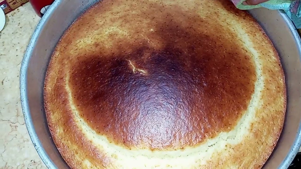 كيكه بالسمولينا بطريقتي وشربات بطريقتي الخاصة طعم جنااان جربوها وهتكلوها كل يوم😋👌🏻