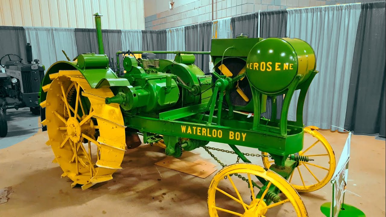 He owns a Waterloo Boy & the 1st John Deere 4020 Powershift YouTube