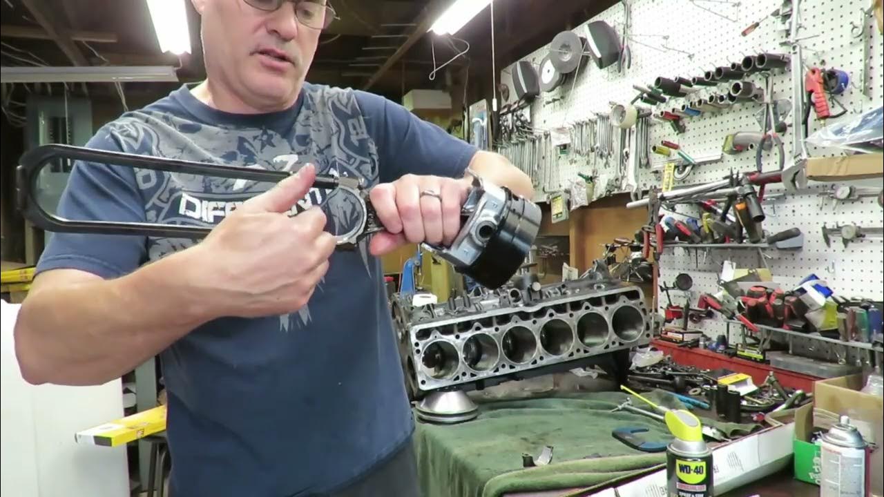 Jeep 4 0 installing pistons and connecting rods youtube