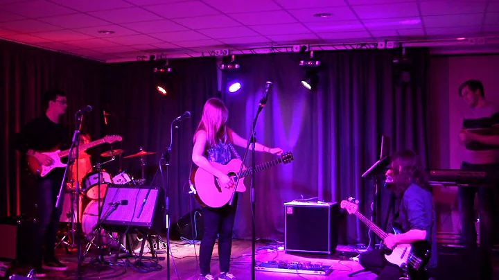 Erin Scarlett band live from Dwell bar; Light Afte...