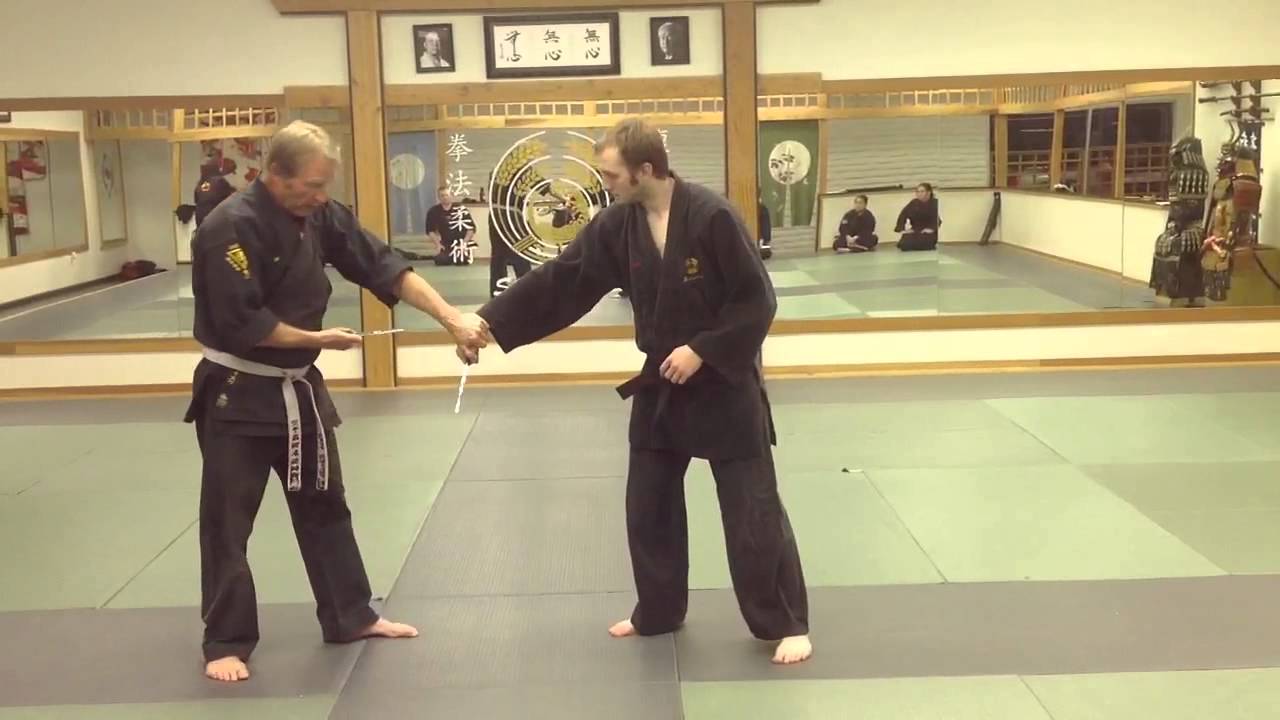 Shihanke Russ Rhodes , Shinkodenkai.