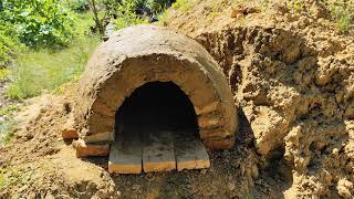 Einfacher Feld-Backofen nach traditionellem Vorbild