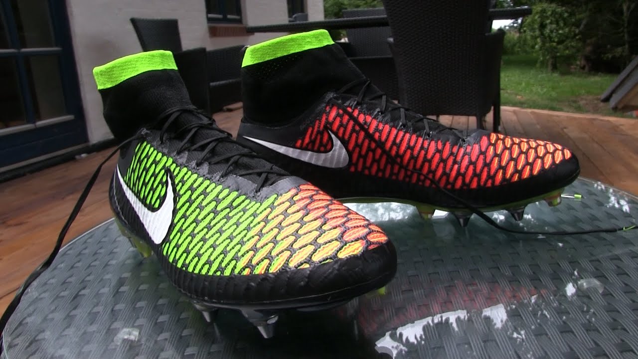 Nike Men's Magista Obra II AG Pro Football Boots, (Laser