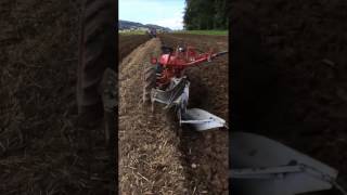 Bucher Kt10 Am Pflügen