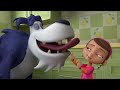 Werewolf dog licks girl's face (Vampirina) (Not Looped)