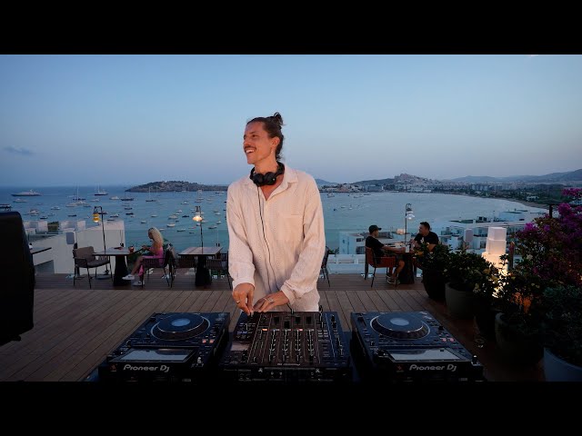 Chris Luno - Ibiza Deep House Mix @ Ocean Drive Talamanca class=