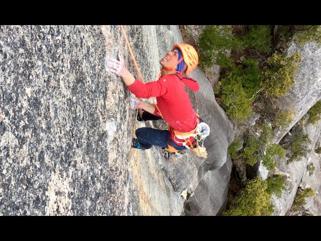 瑞牆山十一面正面壁 千日の瑠璃 3ピッチ目 5 14a R Youtube 瑞牆山十一面正面壁 千日の瑠璃 3ピッチ目 5 14a R Youtube