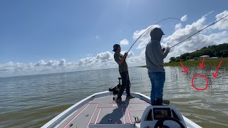 Dummies fish Lake Apopka, Florida!!! (Googan Baits Nuke Punch)