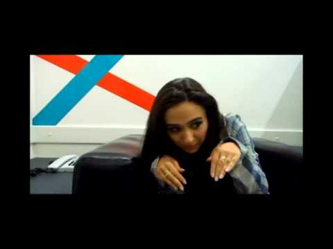 Tata Werneck | "O que elas falam no banheiro?" (07/2012)
