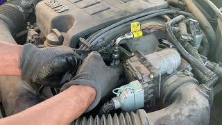 How to use a Fuel line disconnect tool