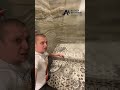 Классное и безопасное решение, как можно обыграть выступ у душевого подиума👍