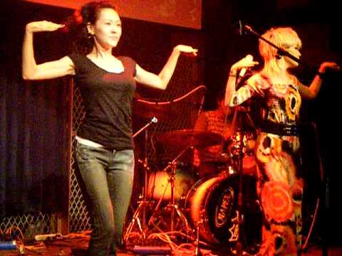 2009-0912河岸留言-范曉萱+小s=管他什麼音樂live版(安可曲)