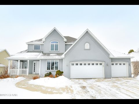 1600 S 38th St, Grand Forks, ND home video tour