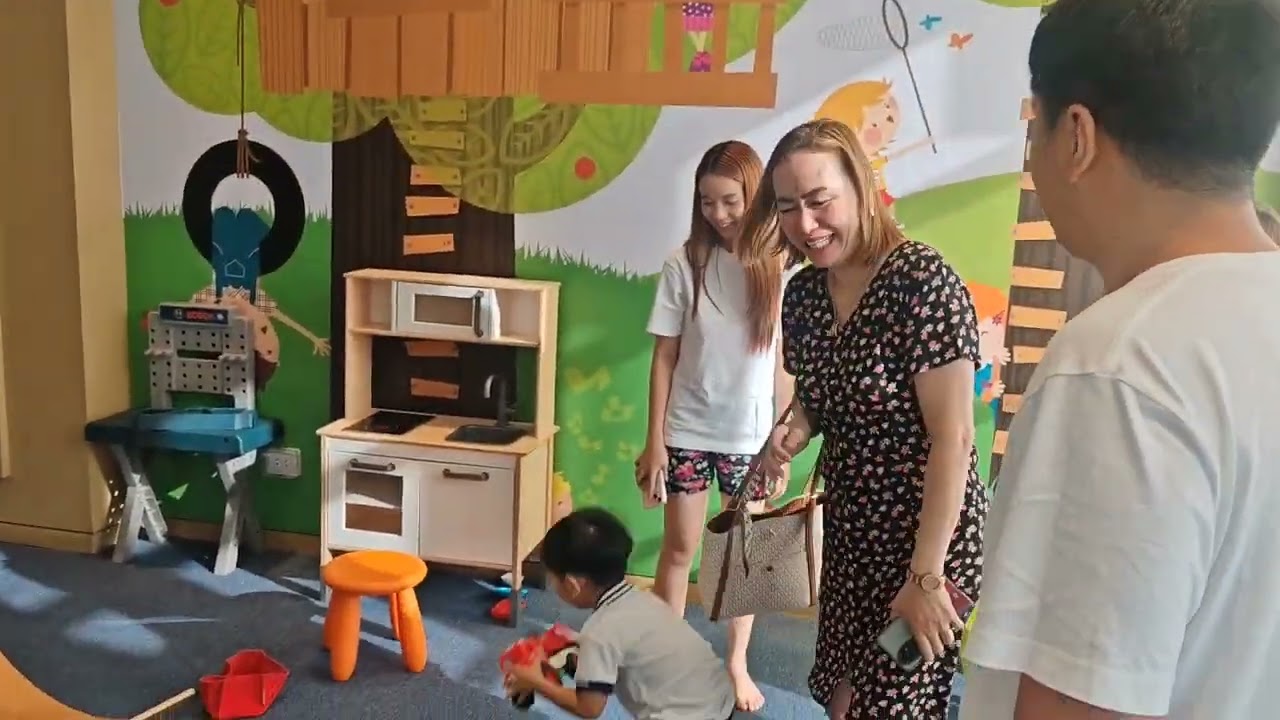 SEDA HOTEL/TIM HO WAN   Restaurant.