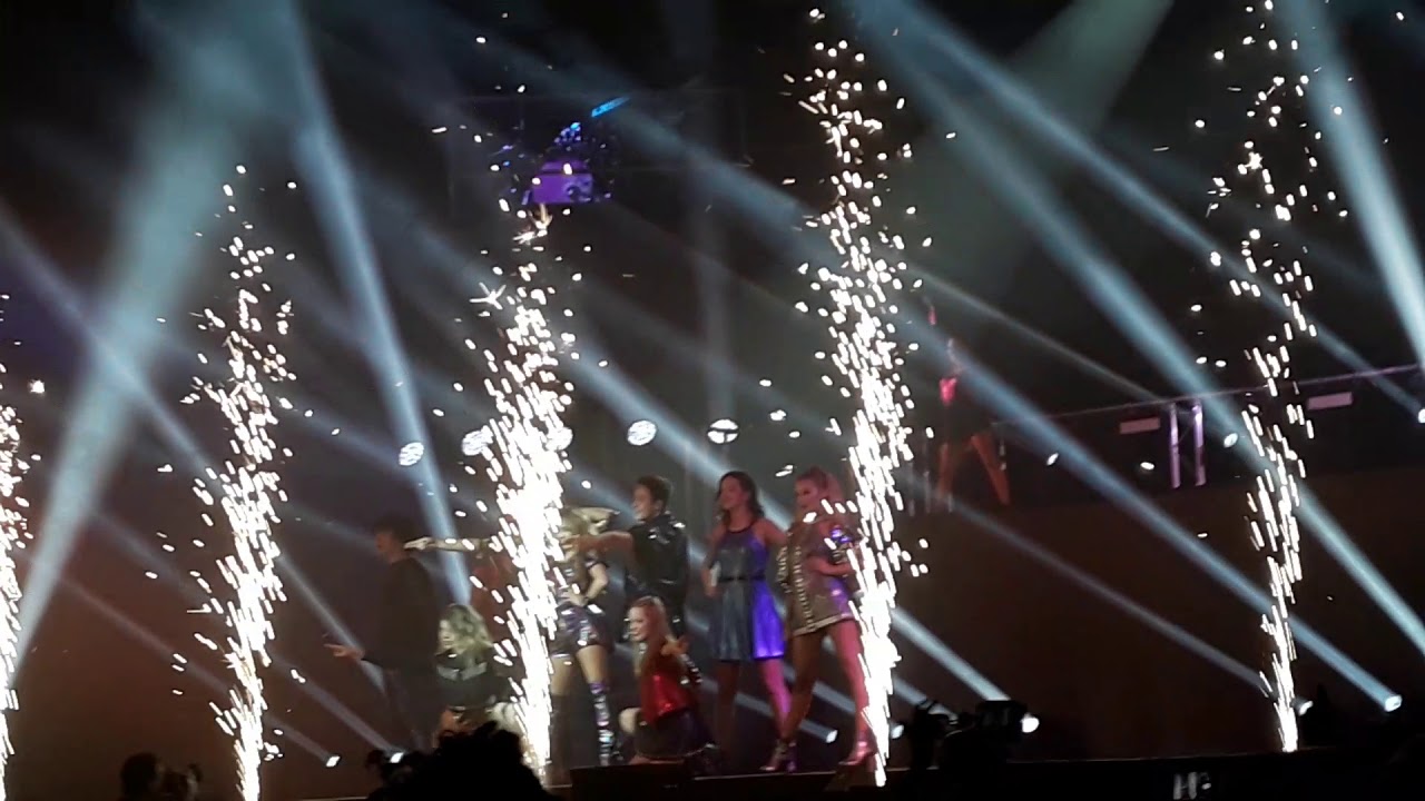 Soy luna concert à Paris partie 1