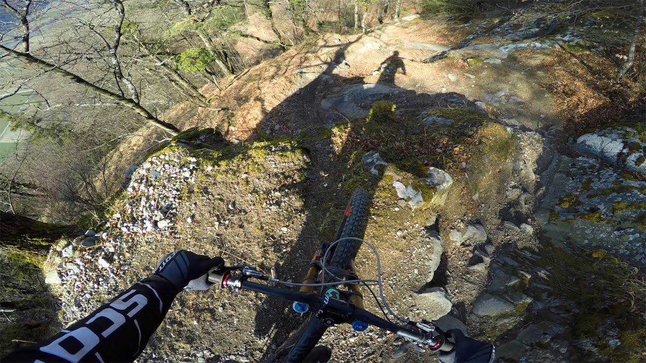 Gopro POV // Downhill Mountain Biking // Dorenaz Bikepark