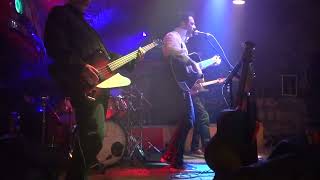 Inbetween Days - The Wave (The Cure Tribute Band)