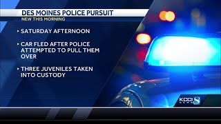 3 juveniles arrested after police pursuit ends in crash into Des Moines home