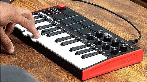 AKAI Professional MPK Mini MK3   25 Key USB MIDI Keyboard Controller Review, Great Keyboard